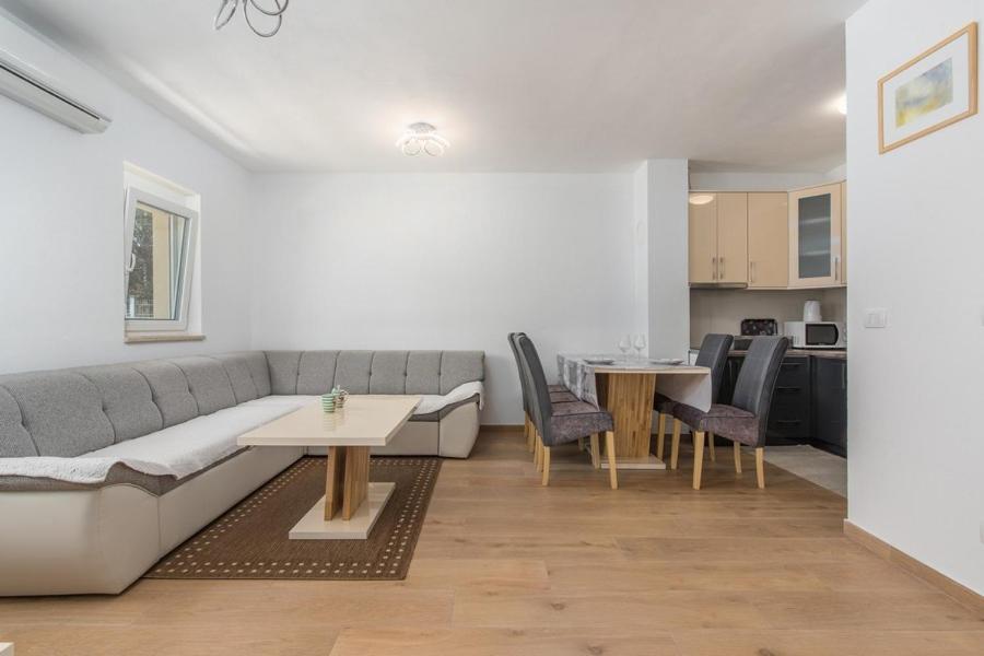 Irma Apartment Дайла Екстер'єр фото